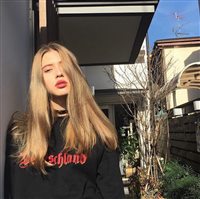 nrvae@Ava